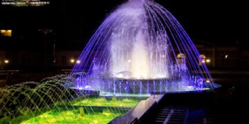 Muzikinis fontanas kviečia džiaugtis Druskininkais ir pavasariu