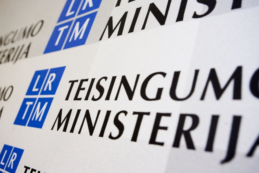 Seimas pradėjo svarstyti siūlymą įvesti bendrąjį teisės kvalifikacinį egzaminą