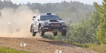 Iki tradicinio vasaros ralio „300 Lakes Rally“ liko mėnuo