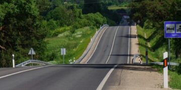 Latvijos pasienyje baigta 18,6 kilometrų ilgio kelio ruožų rekonstrukcija