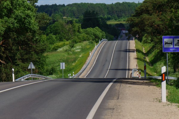 Latvijos pasienyje baigta 18,6 kilometrų ilgio kelio ruožų rekonstrukcija