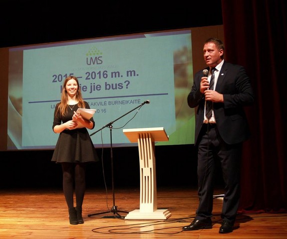 Utenoje vyko Lietuvos moksleivių sąjungos Rudens forumas