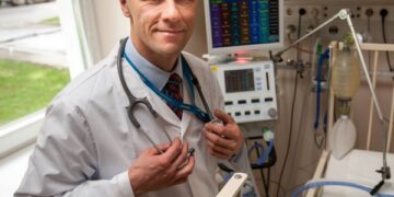 Vaikų reanimatologas Vaidotas Gurskis: „Čia dirbdamas turi pamiršti, kad esi tėtis ir mama“