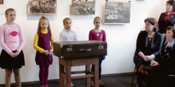 Kaimo mokykla turi savo dailės galeriją