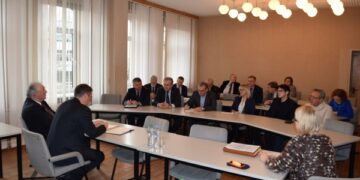 Būtina stiprinti institucijų bendradarbiavimą skatinant rinktis Panevėžį