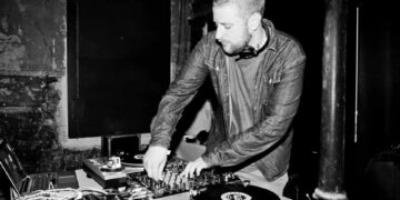 Į Laikinąją Sostinę atvyksta mažųjų plokštelių virtuozas