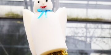 VDU Kauno botanikos sodą papuošė vaikų rankutės