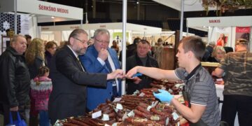 Atidaryta Kalėdinė mugė