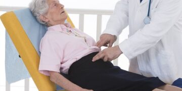 Šeimos gydytoja: net 90 proc. pagyvenusių žmonių turi skrandžio problemų