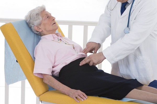 Šeimos gydytoja: net 90 proc. pagyvenusių žmonių turi skrandžio problemų