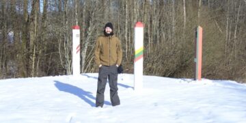 Aplink Lietuvą keliaujantis M. Žalkauskas pasiekė sieną su Latvija