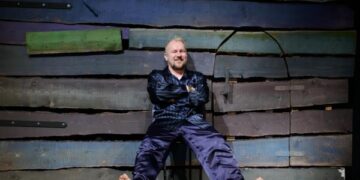 Vilniaus knygų mugėje – pokalbis su R. Cicėnu ir T. Gudaičiu