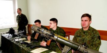 Pratybų „Žaibo kirtis 2016“ rezervo karių mobilizacija Utenoje