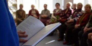 Atbundančio pavasario poezija Šiaurinėje bibliotekoje