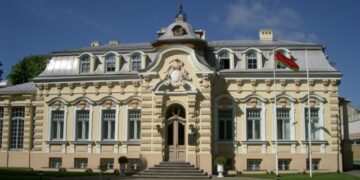 Rengiamas piketas ir parašų rinkimas dėl Astravo AE grėsmės prie Baltarusijos ambasados