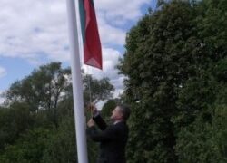 Germaniškyje pakelta vėliava ir pristatytas naujas modernus apšvietimas