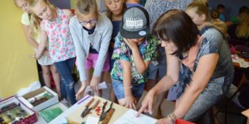 Šviesos ir spalvų pašnekesys „Žaliojoje pelėdoje“