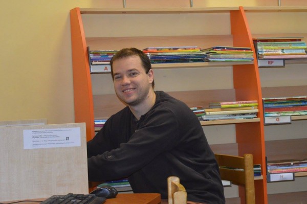 Bibliotekos savanoris Gvidas Šergalis: „Atlygis už savanorystę  – žinios ir patirtis“