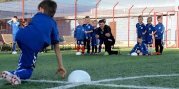 Stovykloje – ne vien futbolas