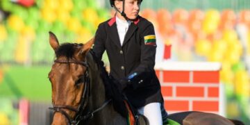 Žirgas pakišo koją – Laura Asadauskaitė čempionės titulo neapgins