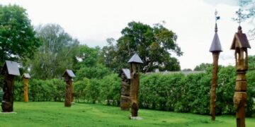 Nykstančių kaimų šviesa