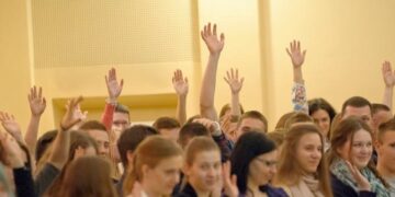 Moksleiviai balsuos, kurias partijas norėtų matyti Seime