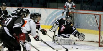 Ledo ritulio čempionate „Energija“ ir antrą kartą įveikė „Hockey Punks“