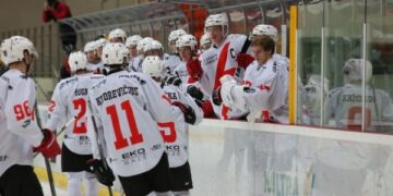 Muštynėmis ir E.Karlos „sausainiu“ paženklintose rungtynėse „Energija“ parklupdė lygos lyderius