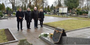 Pagerbti nusipelniusieji Panevėžiui ir žuvusieji už Lietuvos laisvę