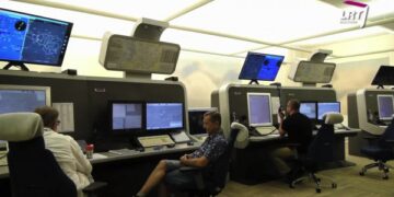 Oro uostas iš arti: kaip priimami ir išleidžiami orlaiviai?