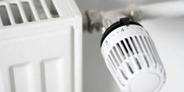 AB „Panevėžio energija“ mažins šilumos nuostolius