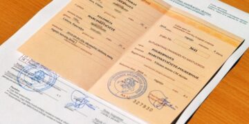 Atsisakius popierinių gimimo, mirties ir santuokos liudijimų, gyventojų laukia kelios naujovės