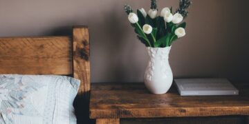 Nauja lovatiesė – naujas miegamojo interjeras