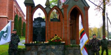 Biržų rajone atidengtos dar dvi atminimo lentos Nepriklausomybės kovų savanoriams