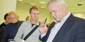 Londone kuriantis poetas savo poeziją pristatė Utenoje