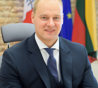 Seimas skyrė V.Kanapinską VTEK nariu antrai kadencijai