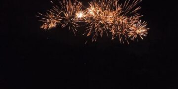 Šventinė pirotechnika – rizika netekti klausos