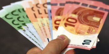 Nuo kitų metų – griežtesnė politinių partijų ir politinių kampanijų finansavimo kontrolė