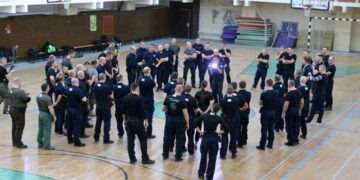 Policijos instruktoriai savo įgūdžius tobulino tarptautiniuose mokymuose