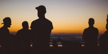 Sprendžiant sudėtingesnes situacijas tarp nepilnamečių, ugdymo įstaigoms talkina vaiko teisių apsaugos specialistai