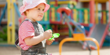 Kaip vaikus priversti išeiti į lauką? Idėjos aktyviam laisvalaikiui, kurios padės pamiršti kompiuterius