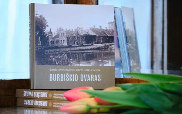knyga Burbiškio dvaras