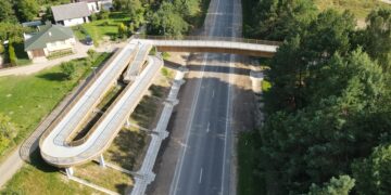 Birštono pėsčiųjų ir dviračių viadukas – sėkmingiausias 2022 m. susisiekimo projektas regionuose