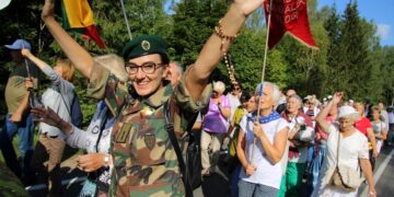 Mama šaulė Giedrė Nakutienė: svarbu ir ginklą mokėti valdyti, ir būti žmogumi