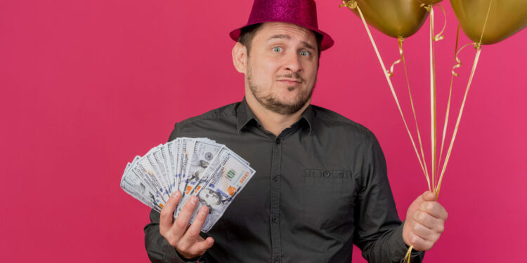 Pinigai šventėms / freepik