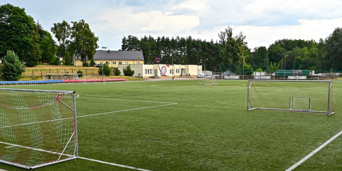 Prasideda Smėlynės g. esančio futbolo stadiono remonto darbai