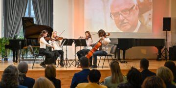 Panevėžio muzikos mokykla 76-uosius mokslo metus pasitinka Broniaus Vaidučio Kutavičiaus vardu