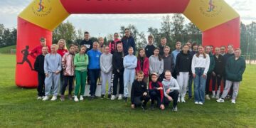 Panevėžio lengvaatlečiams – sėkmingas startas jaunučių ir vaikų „Aukštaitijos taurės“ varžybose