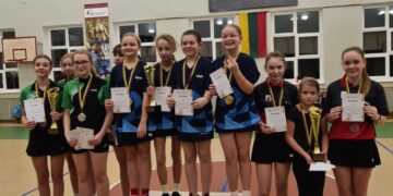 Komandiniame stalo teniso čempionate panevėžietės iškovojo trečiąją vietą