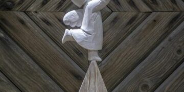 Kviečiami teikti kandidatai Utenos savivaldybės apdovanojimui „Metų geradarys“ gauti